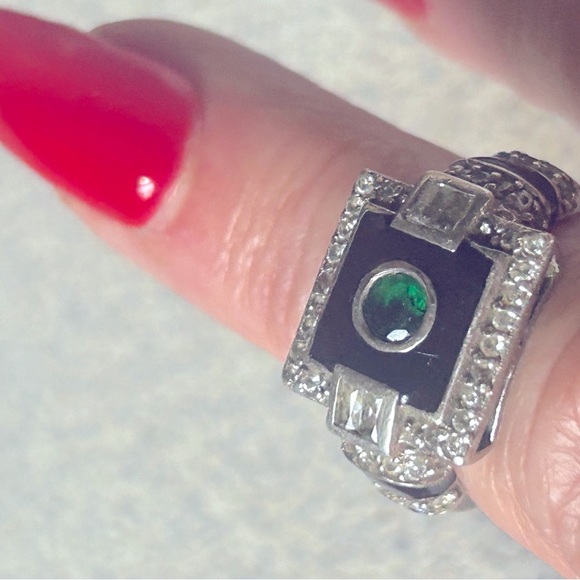 Ring - Picture 5 of 7